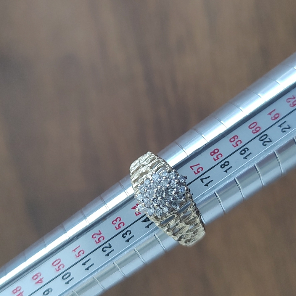 I0k Solid Yellow Gold Diamond Ring - image 6
